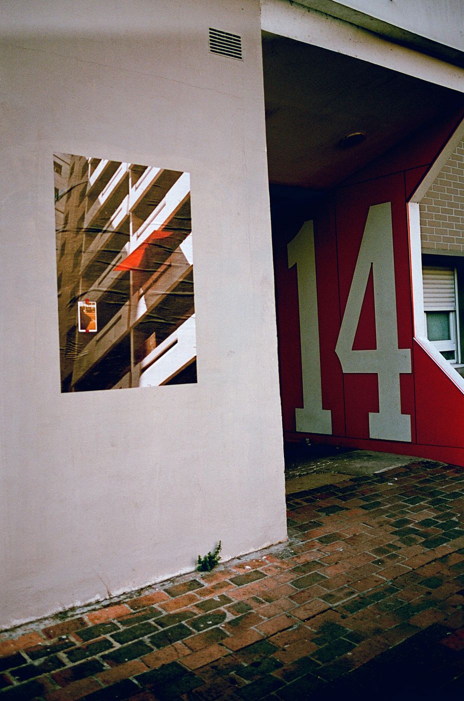 l'accrochage · le 14