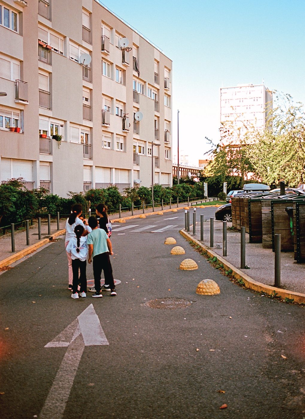 nous, le petit nanterre · bâche 2