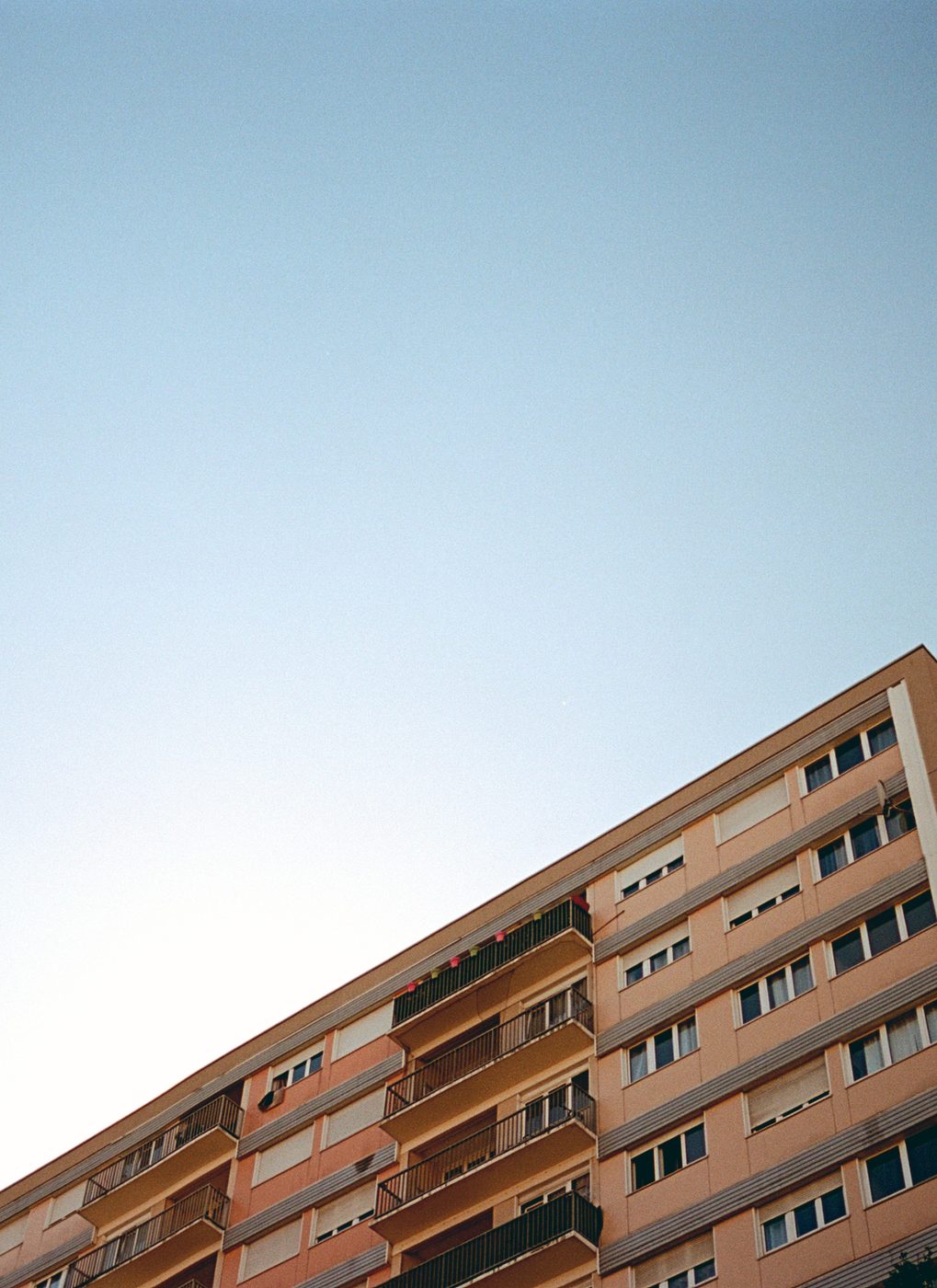nous, le petit nanterre · bâche 3