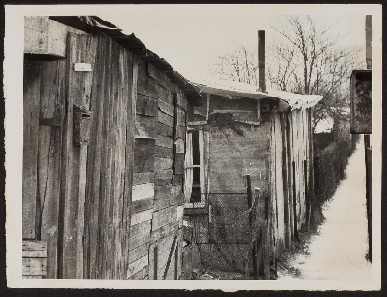 archive · « franc-moisin : des bidonvilles à la place rouge », Saint-Denis