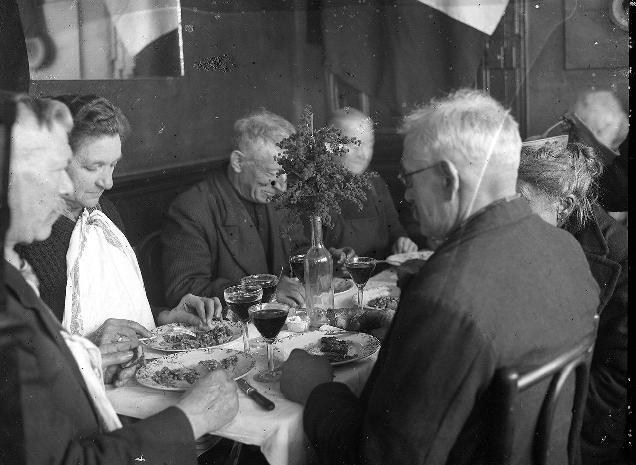 archive · « franc-moisin : des bidonvilles à la place rouge », Saint-Denis