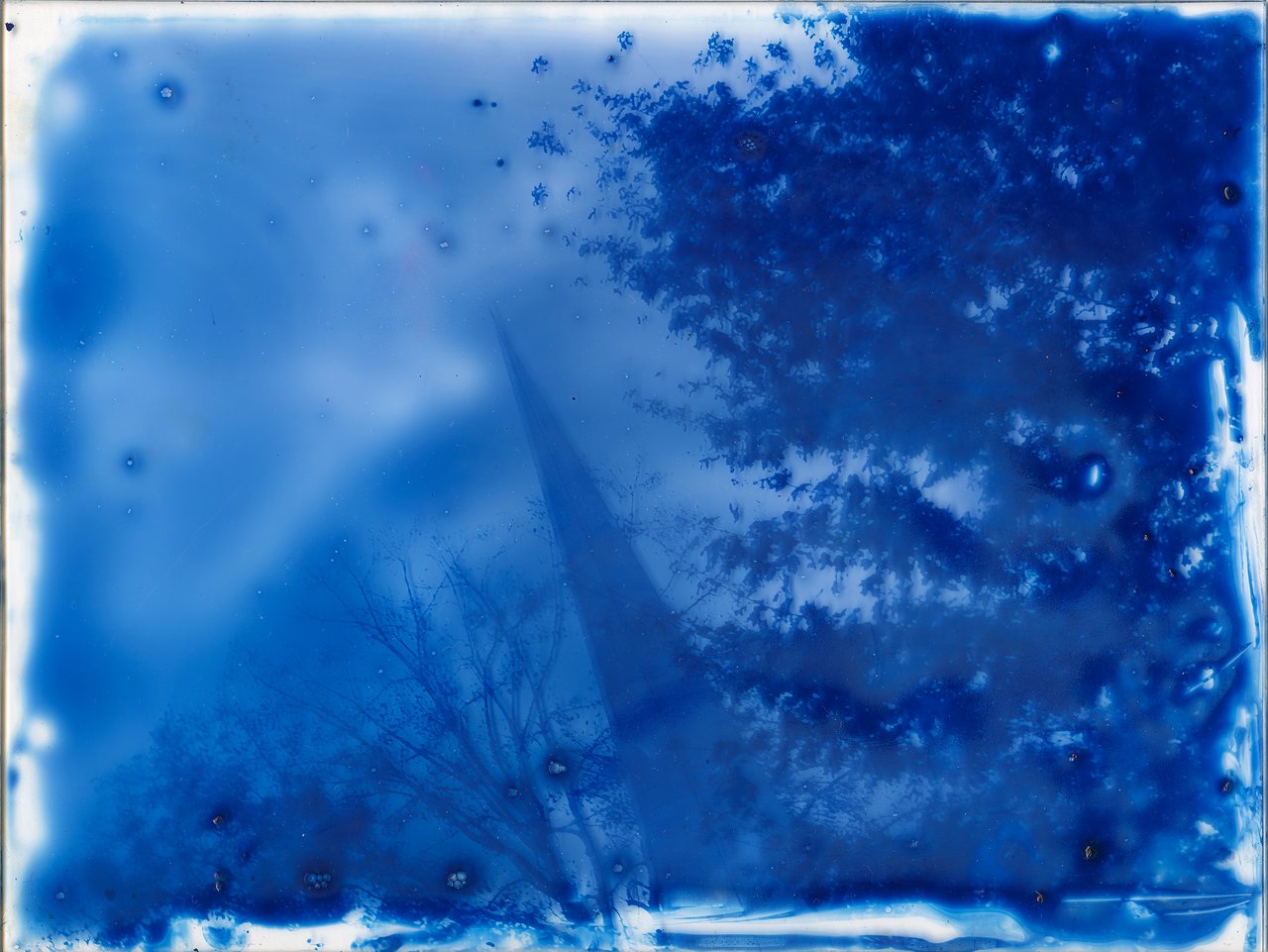 « cyanotypes sur verre », Bagnolet, 2024