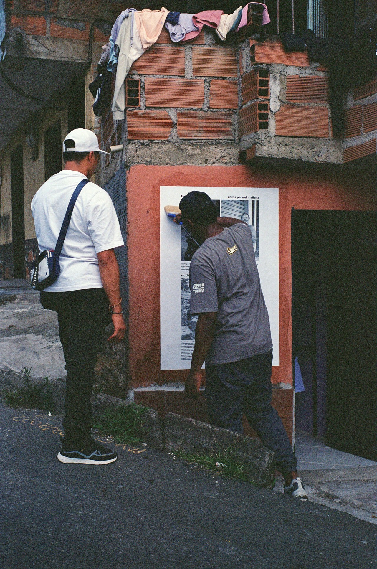 « favela ocho », Llanaditas, Comuna 8, Medellín, 2026