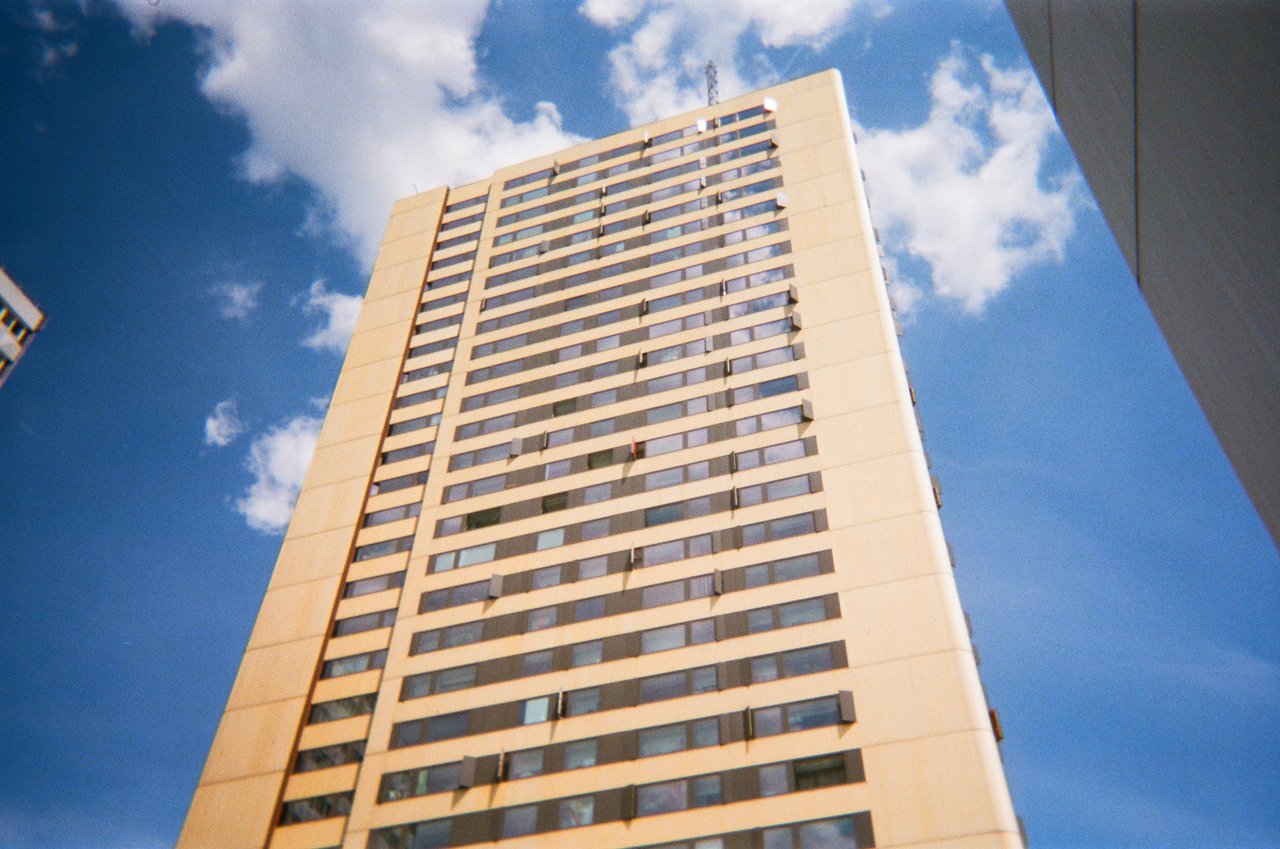 L’immense tour de Bagnolet · « point de vue à la noue », Bagnolet, 2021