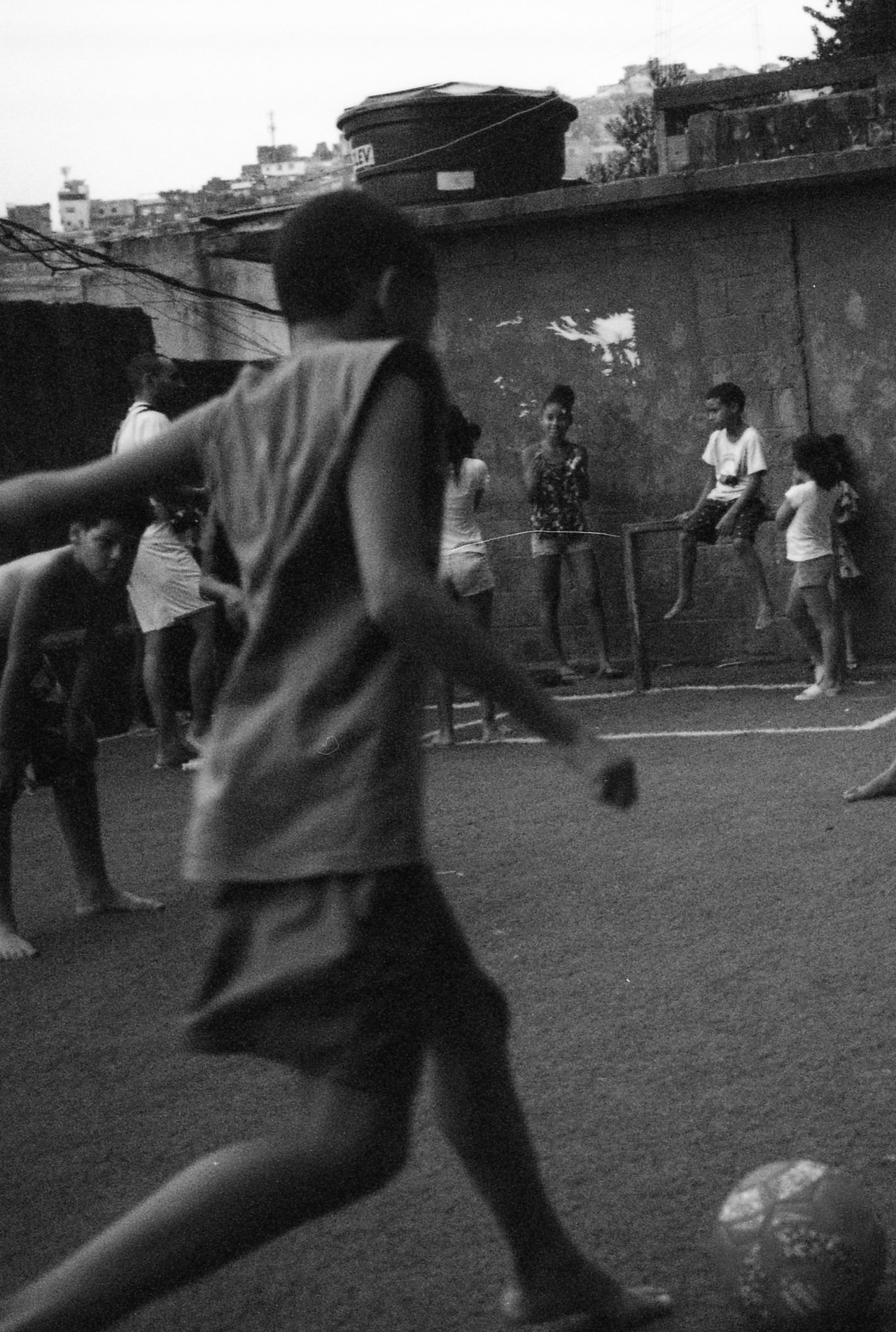 realidade da favela · « la galerie des ruches · rencontres la tl », Rio de Janeiro, 2025